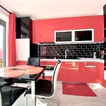 Ayana Apartment *